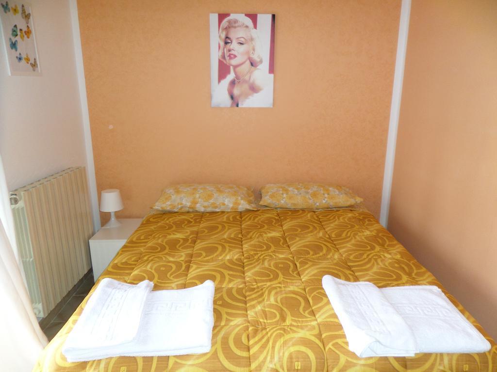 B&B Villino Lory Марино Стая снимка