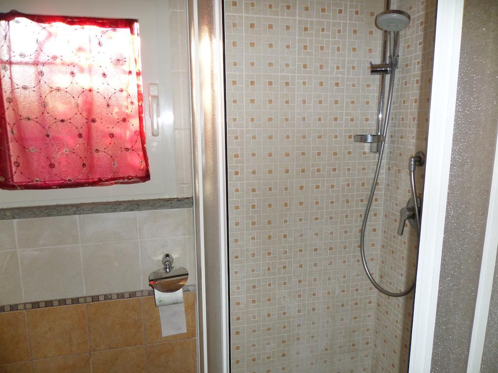 B&B Villino Lory Марино Екстериор снимка